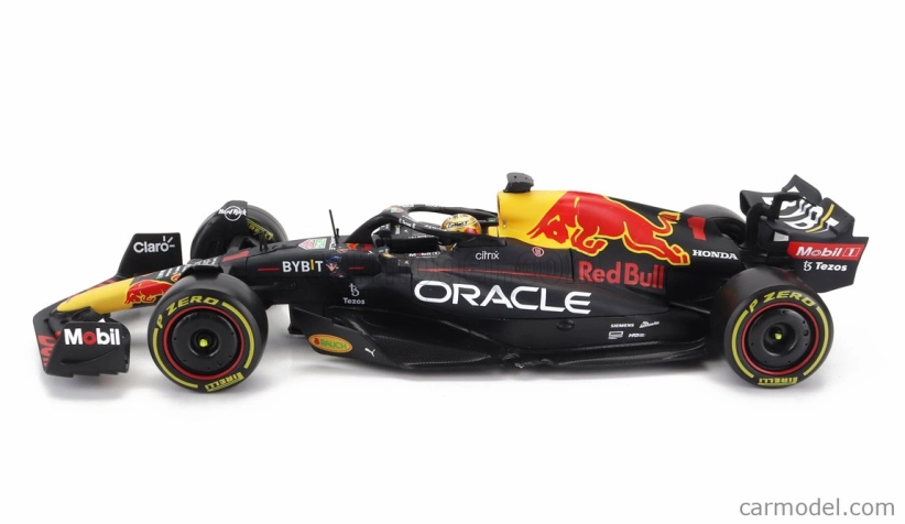 Bburago Red bull F1 Rb18 Team Oracle Red Bull Racing N 1 1:24, tmavomodrá
