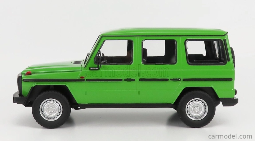 Minichamps Mercedes benz G-class Long (w460) 1980 1:18 Světle Zelená