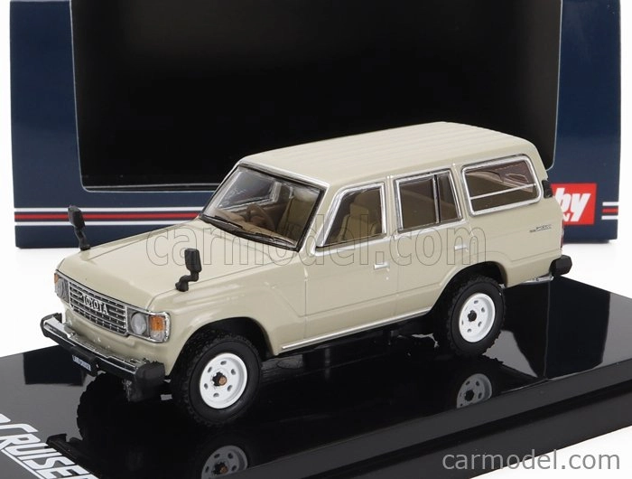 Zapaľovanie-model Toyota Land Cruiser J60 Gx 1981 1:64 Cream