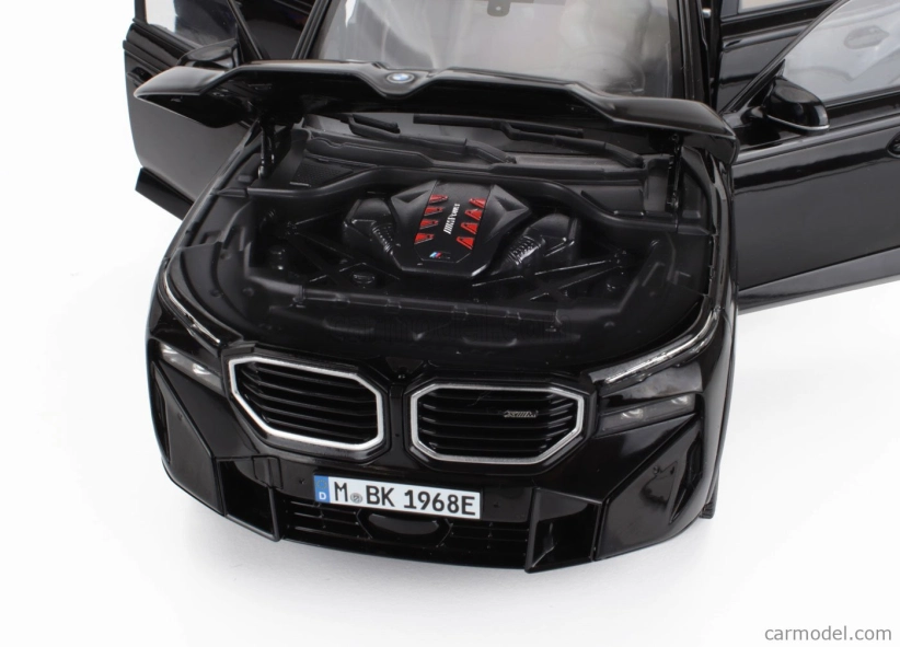 Minichamps BMW X-series Xm (g09) 2023 1:18 Black