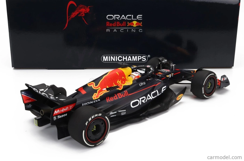 Minichamps Red bull F1 Rb18 Team Oracle Red Bull Racing N 1 1:18, tmavě modrá