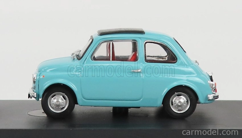 Brumm Fiat 500r Tetto Chiuso - uzavretý 1972 1:43 Turchese Farfalla