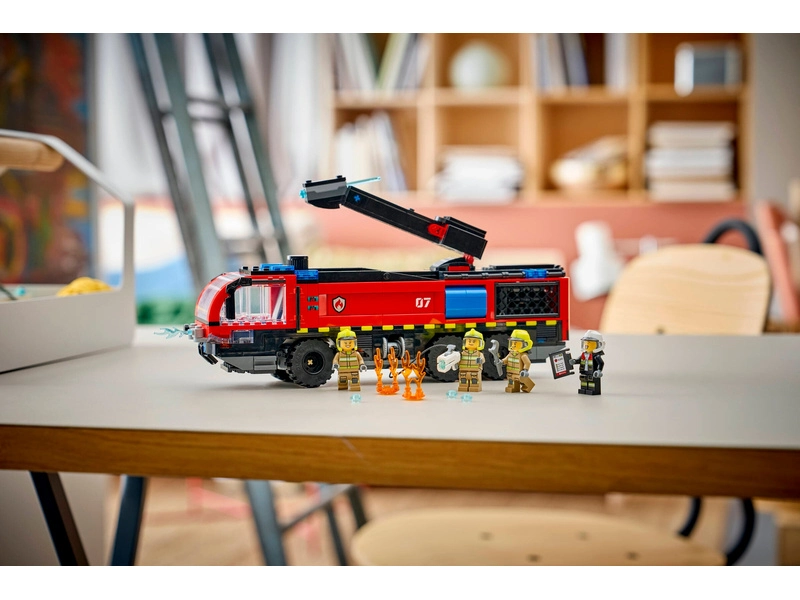 LEGO City - Letiskové hasičské auto