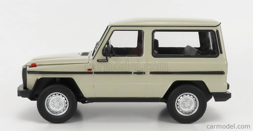 Minichamps Mercedes benz G-class Short (w460) 1980 1:18 Sivá