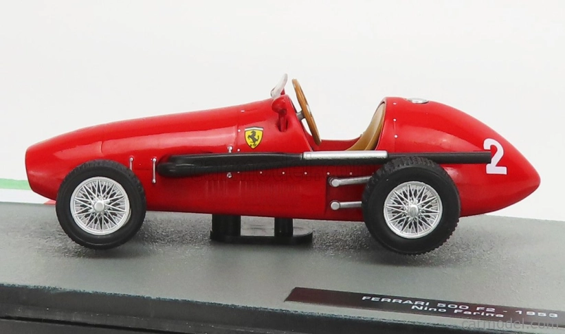 Edicola Ferrari F1 500 F2 Scuderia Ferrari N 2 Sezóna 1953 Giuseppe (nino) Farina 1:43 Červená