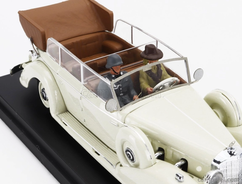 Rio-models Mercedes benz 770k Cabriolet 1938 With Eva Braun And Ss Military Guard Figures 1938 1:43 Bílá