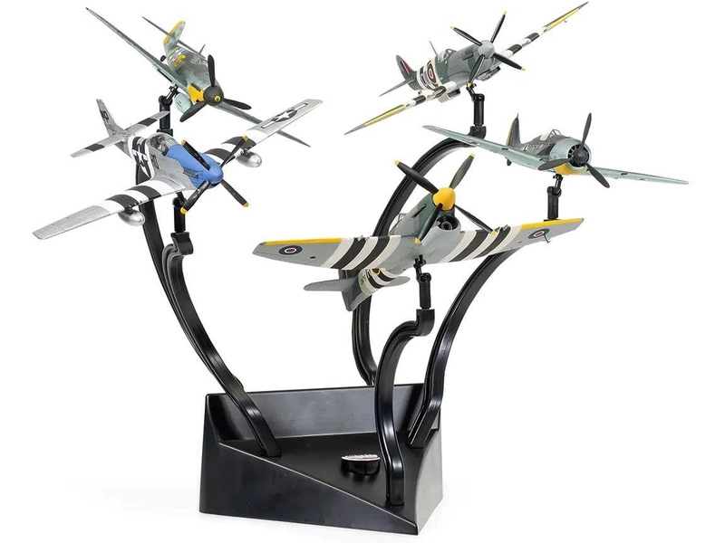Airfix D-Day Fighters (1:72) (darčeková súprava)
