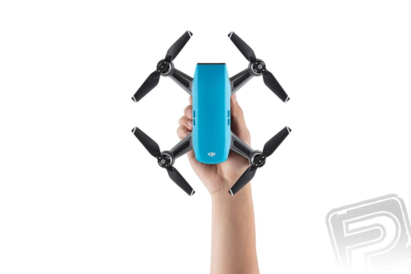 Dron DJI Spark (Sky Blue version) + vysílač