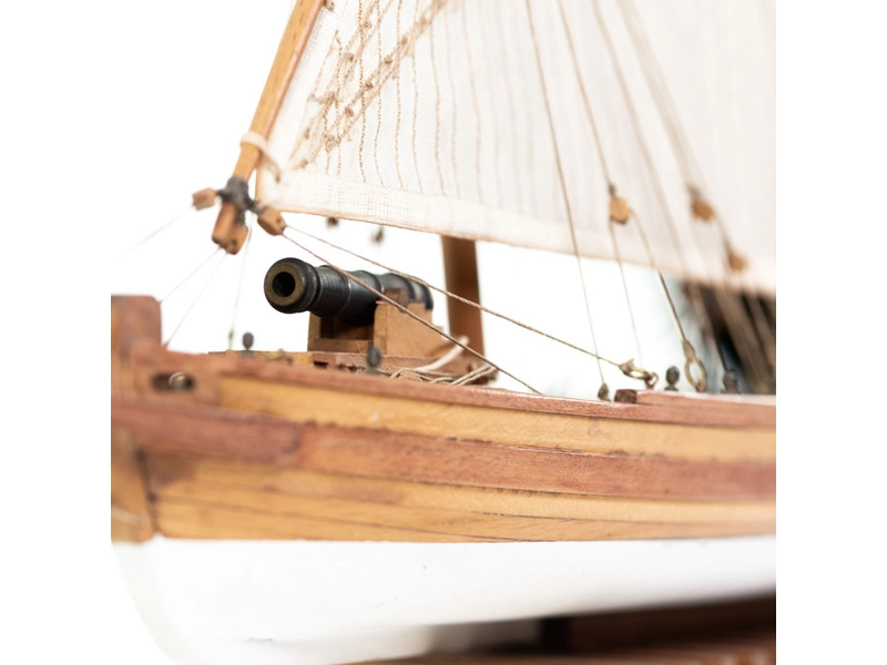 AMATI Arrow bojová loď 1814 1:55 kit