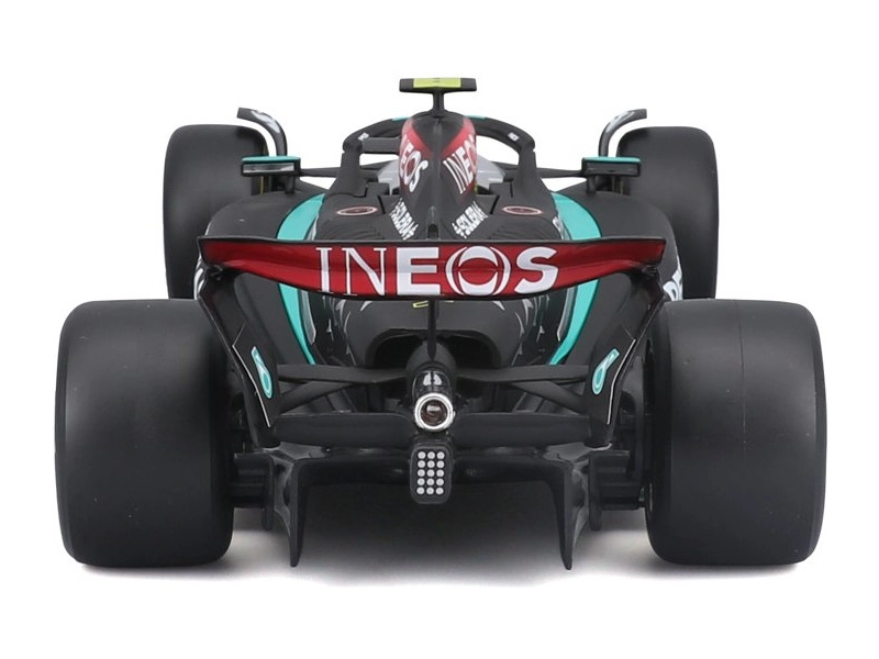 Bburago Mercedes-AMG Petronas W15 (2024) 1:24 #44 Hamilton (hardcase)