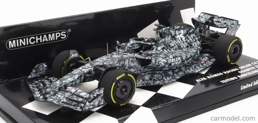 Minichamps Alfa romeo F1 C42 Team Orlen Racing N 24 Test Barcelona 2022 Guanyu Zhou 1:43 Bílá