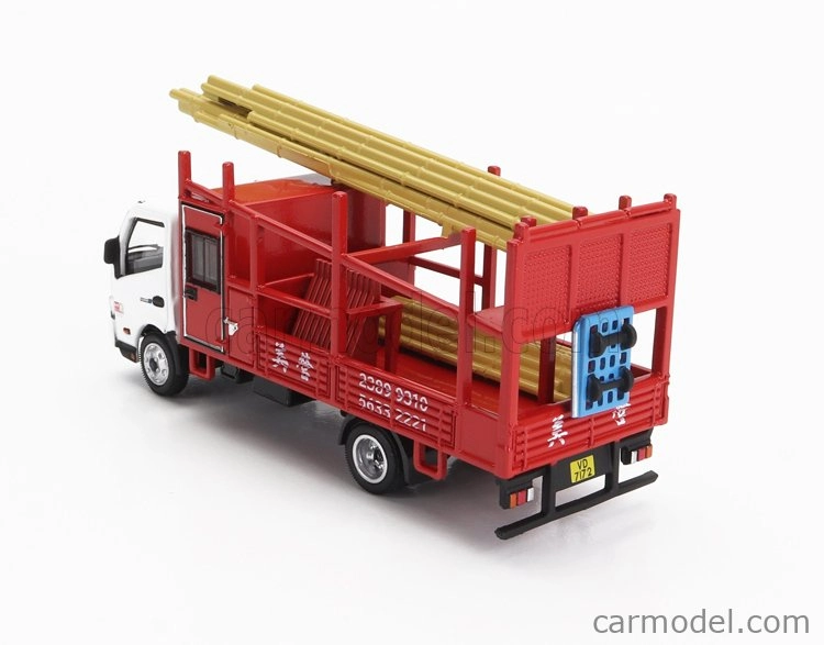 Tiny toys Hino 195 Bamboo Scaffolding Truck 2010 1:64 Bielo-červená