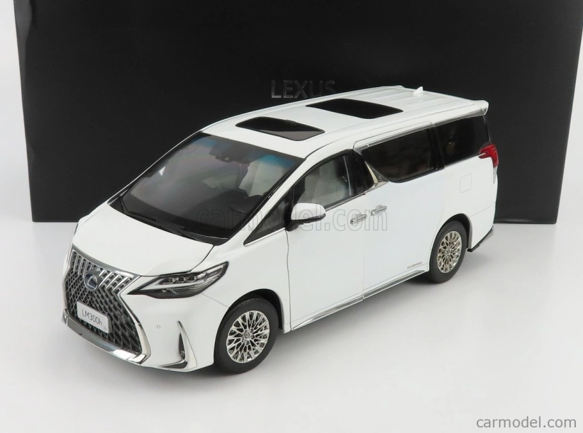 Kyosho Lexus Lm300h Minivan 2020 1:18 Bílá Perla