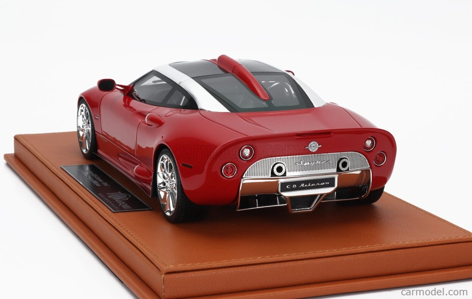 Topmarques Spyker C8 Aileron 2011 1:18 Red Met