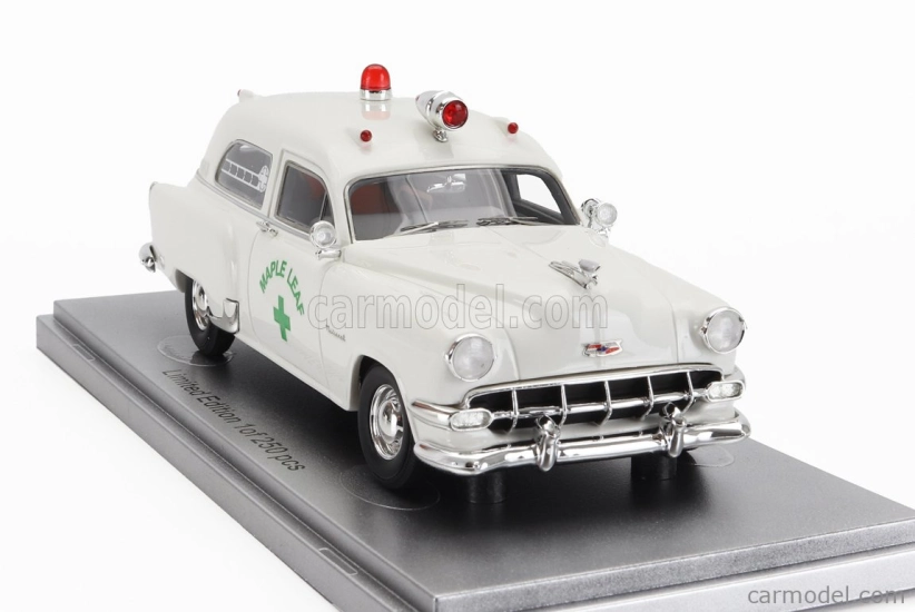 Kess-model Chevrolet National Ambulance Maple Leaf 1954 1:43 Bílá