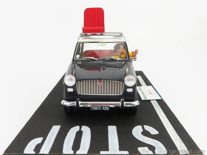 Clc-models Fiat 1100d s figúrkou Mimmo (carlo Verdone) 1981 Bianco Rosso E Verdone Movie 1:18 Grey