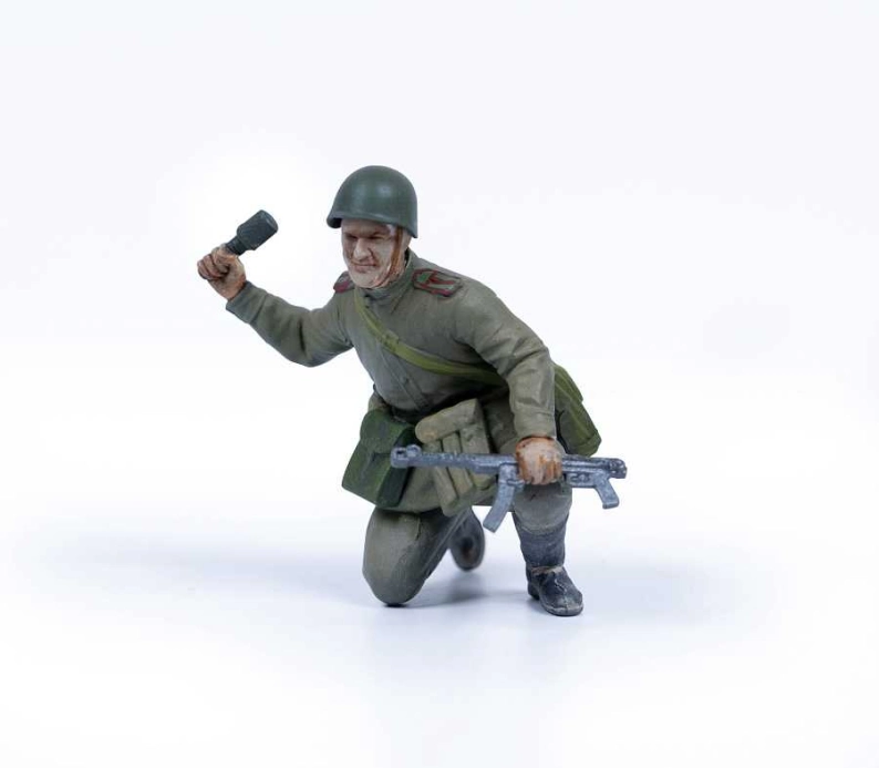 Zvezda Figures Soldier Military Soviet Infantry 1945 1:35 /