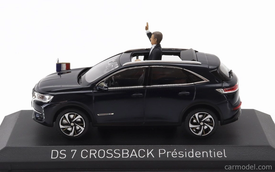 Norev Ds automobiles Ds7 Crossback With President Figure 2017 1:43 Black