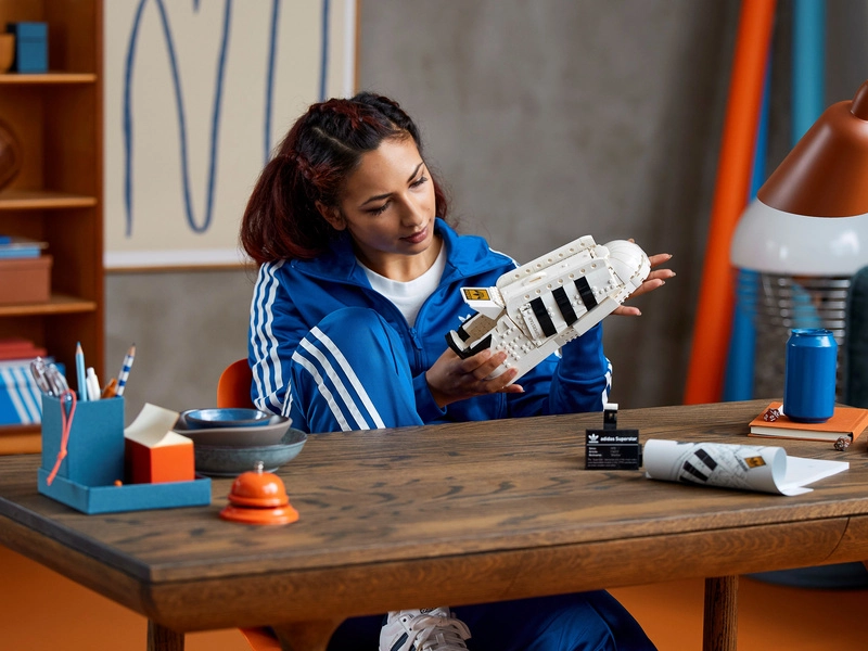 Ikony LEGO - adidas Originals Superstar