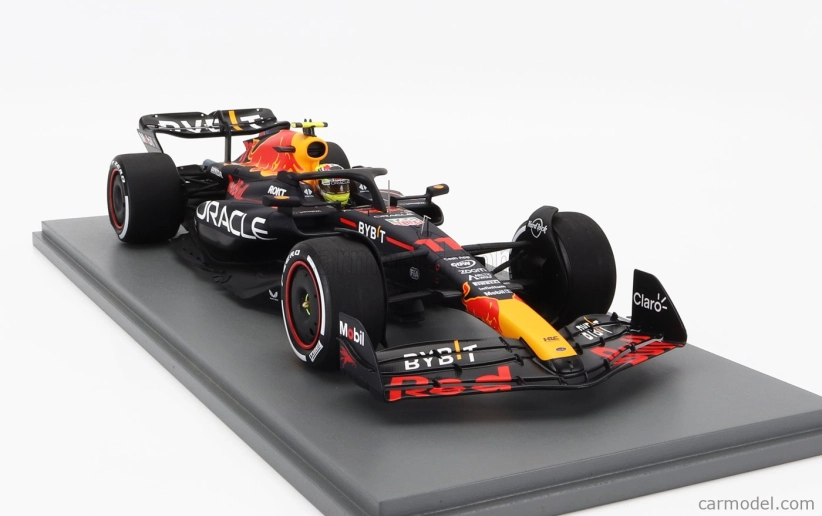 Spark-model Red bull F1  Rb19 Team Oracle Red Bull Racing N 11 Winner Azerbaijan Gp 2023 Sergio Perez 1:18 Matt Blue