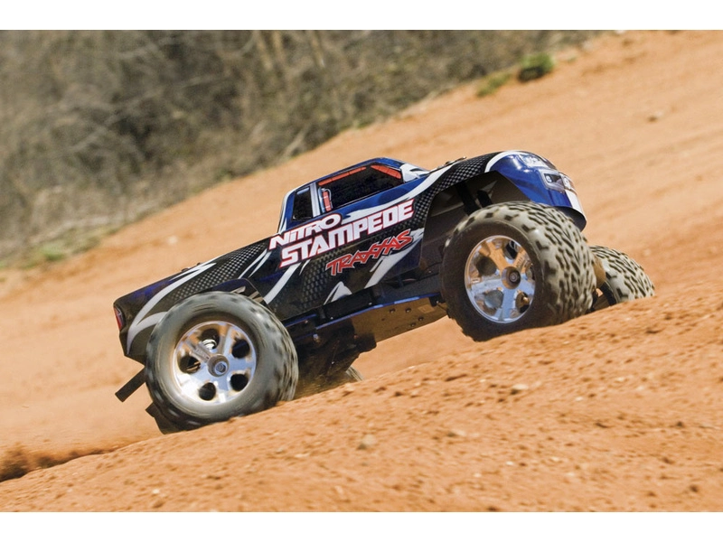 RC auto Traxxas Nitro Stampede 1:10