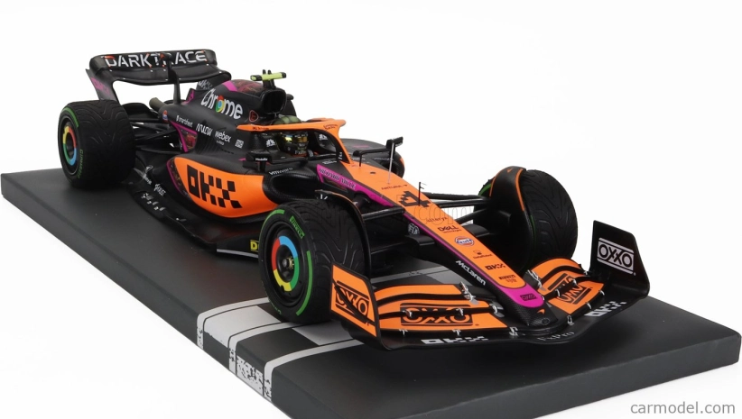 Minichamps Mclaren F1  Mcl36 Team Mclaren N 4 Singapore Gp 2022 Lando Norris 1:18 Oranžová Světle Modrá