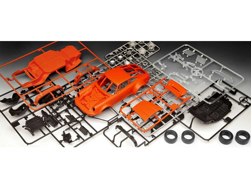 Revell 50 rokov Jägermeister Motorsport (1:24) (darčeková sada)