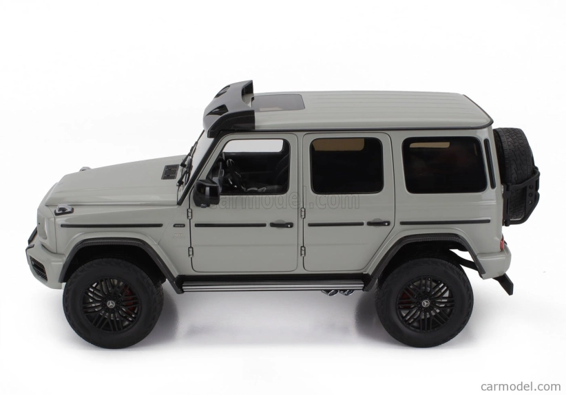 Almost-real Mercedes benz G-class G63 Amg (w463) 4x4 2023 1:18 Arabská Šedá