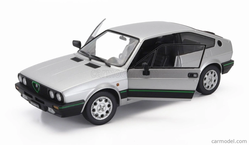 Mitica-diecast Alfa romeo Alfa Romeo Sprint 1.5 Quadrifoglio Verde 1983 1:18 Grigio Nisida Met Grey