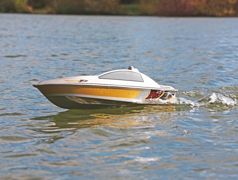 Rivera motor yacht 605mm, RC súprava 2,4 GHz