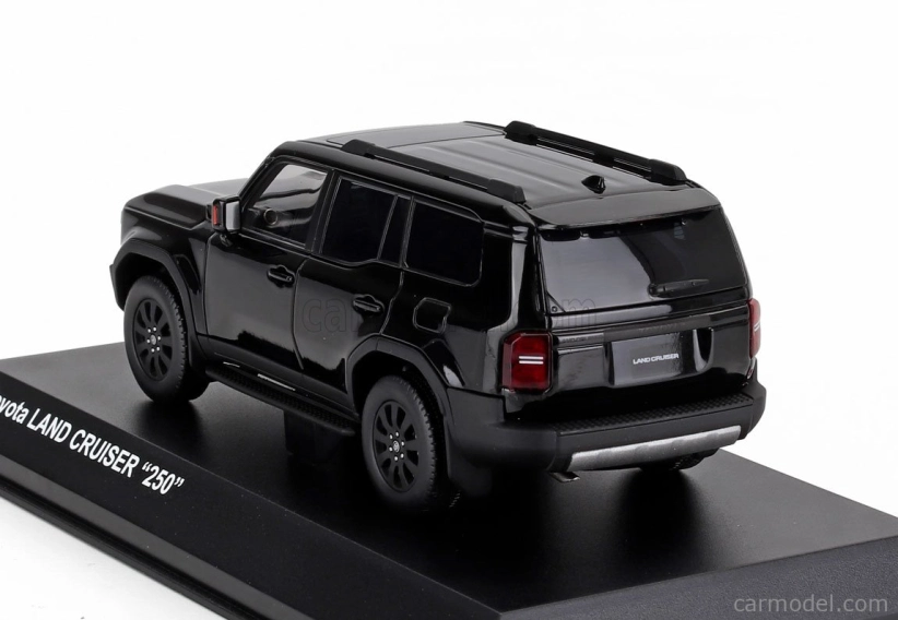 Kyosho Toyota Land Cruiser 250 Zx Rhd 2024 - disky 18" 1:43 Black