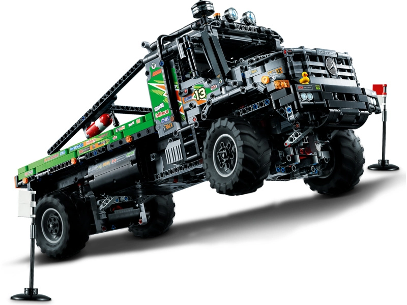LEGO Technic – truck trialové vozidlo Mercedes-Benz Zetros 4x4