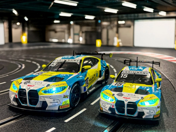 Auto Carrera D124 - 23995 BMW M4 GT3 RAM Racing