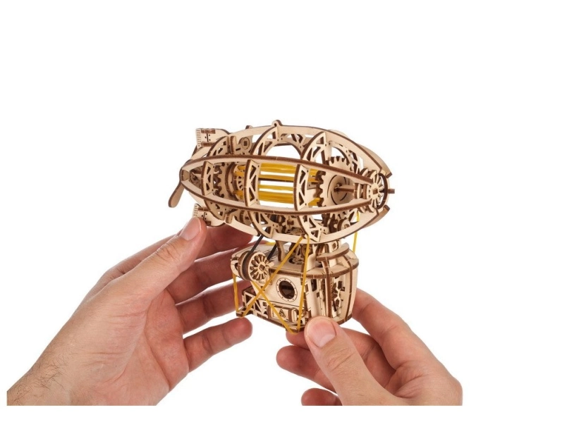 Ugears Dřevěná 3D mechanická stavebnice STEAMPUNK AIRSHIP