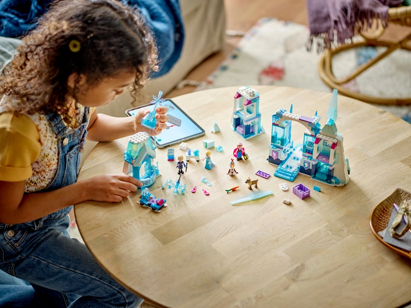 LEGO Disney Princess - Elsa a její ledový palác