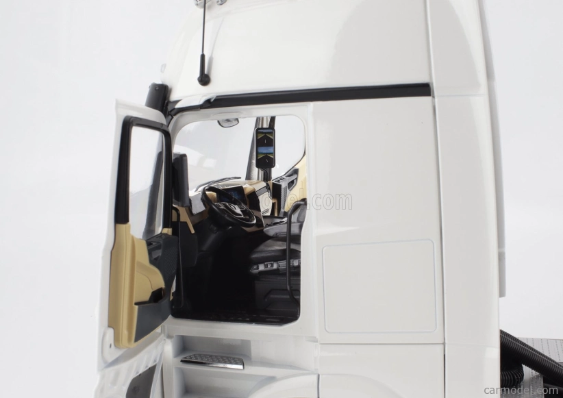 Nzg Mercedes benz Actros L 1863 Gigaspace 4x2 Tractor Truck 2-assi 2023 1:18 Bílá