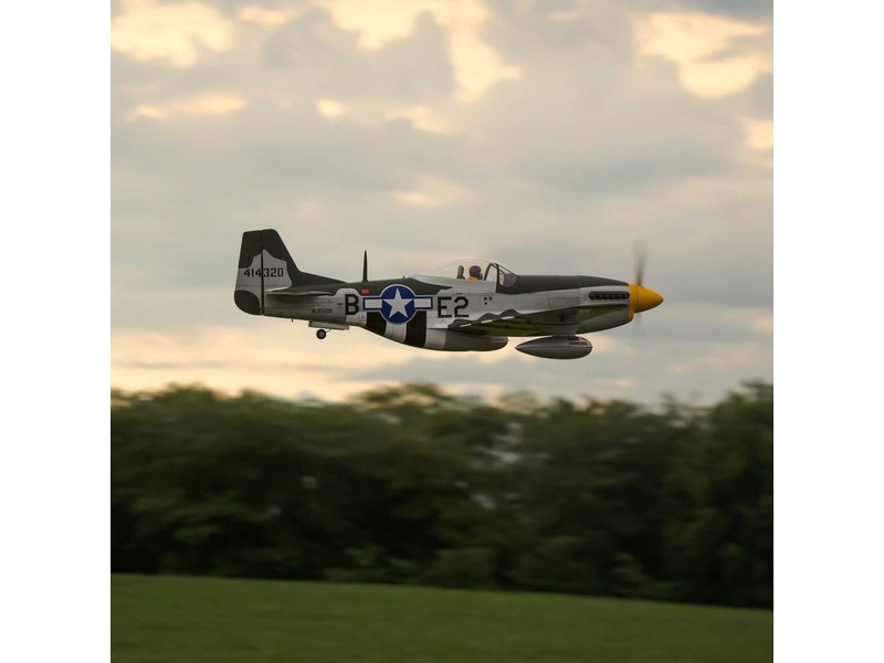 Hangar 9 P-51D Mustang 1,8m 20cc ARF