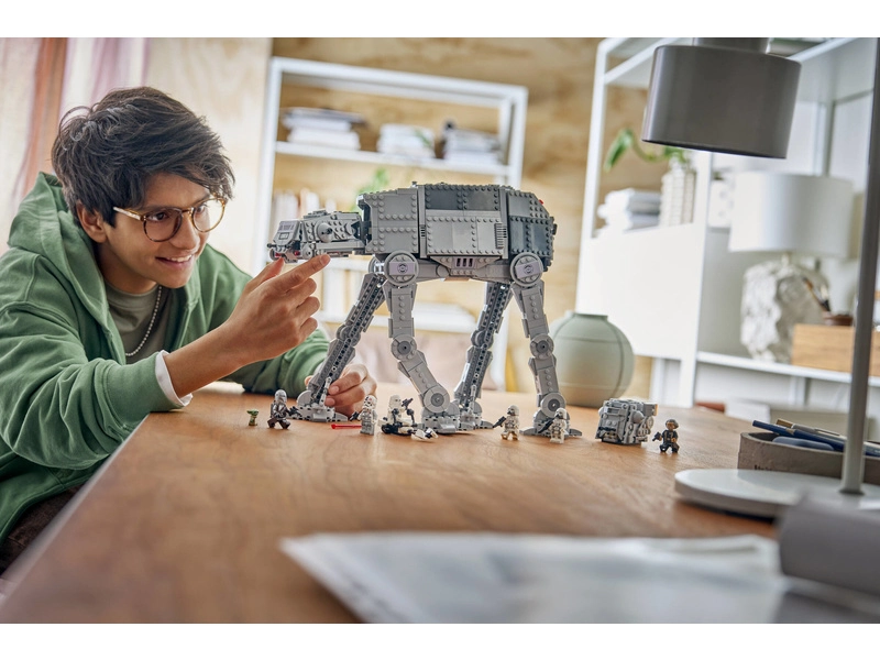 LEGO Star Wars - AT-AT™ s a INT-4 z Imperiálního zůstatku