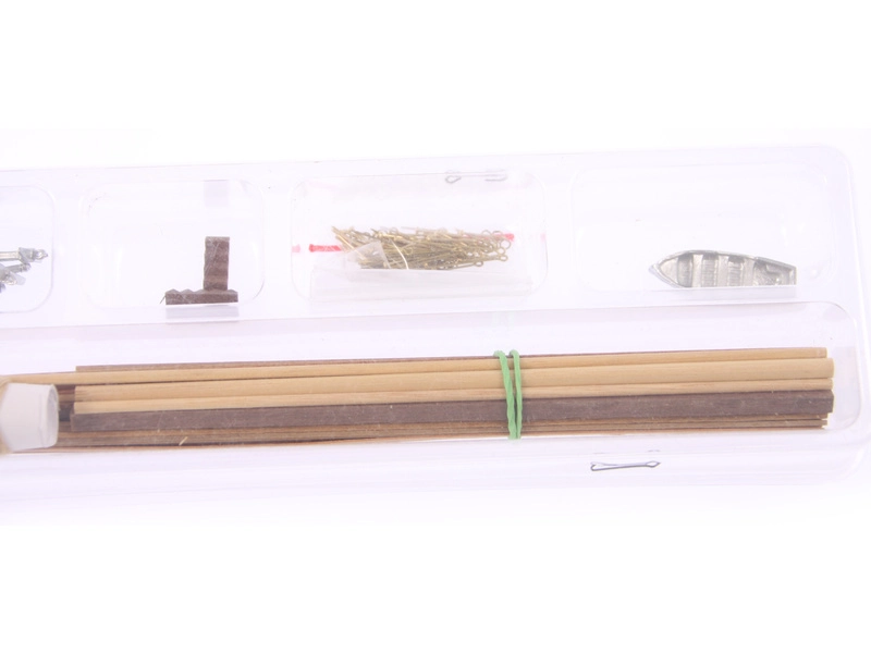 MINI MAMOLI Nina 1:106 kit