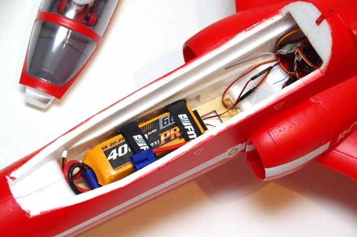 BAE Hawk 1042 mm s EDF 80 mm ARF