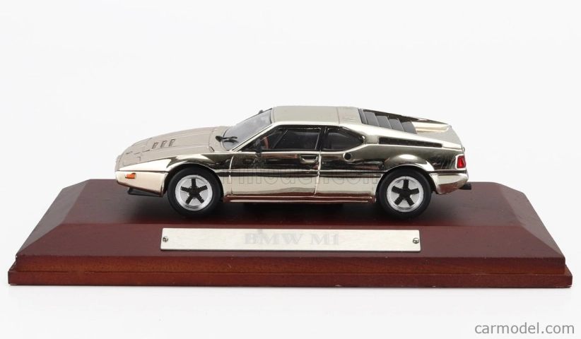 Edicola BMW M1 Coupe 1978 1:43 Chrome