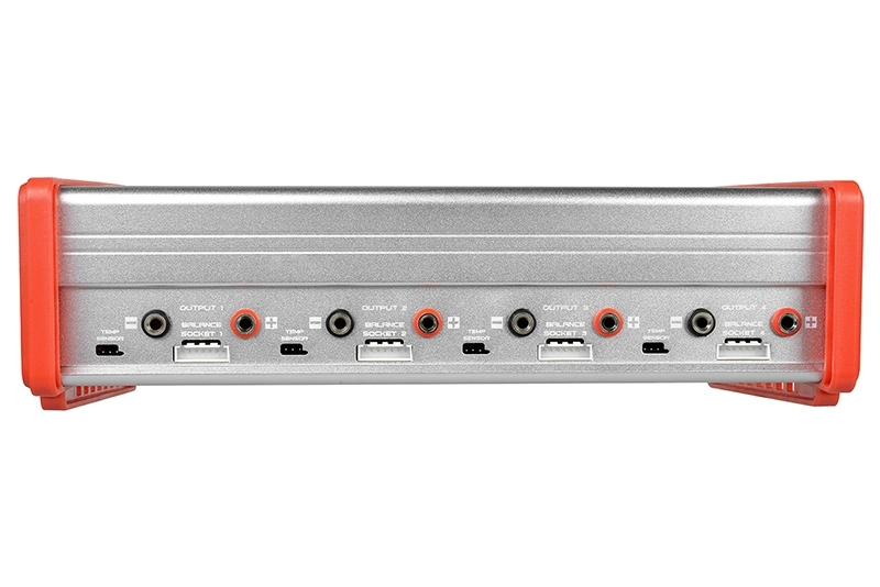 Eclips 4400 QUAD - AC/DC - 400W - LCD - 4x 1-6 Li-Xx - 1-15 Ni-Xx