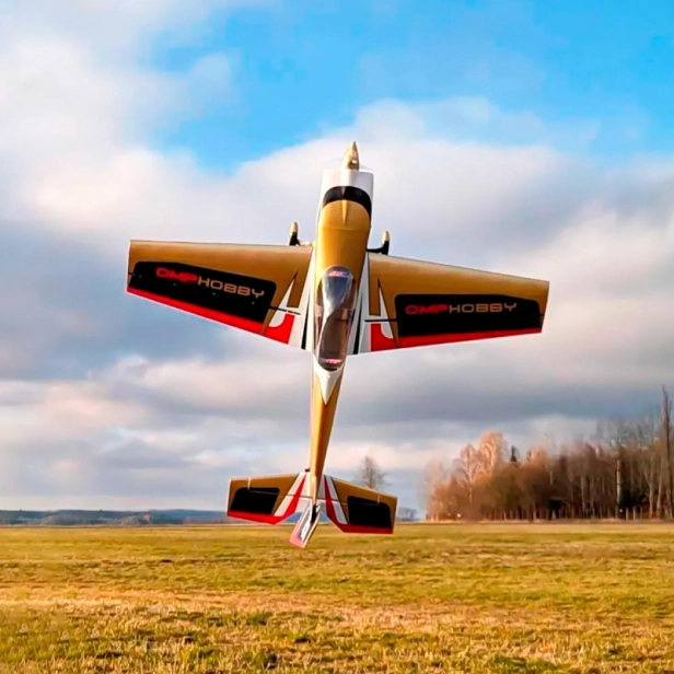 RC letadlo 67" Extra NG ARF 1,7m, červená