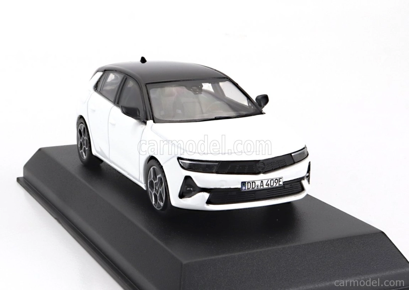 Norev Opel Astra 2022 1:43 Arctic White