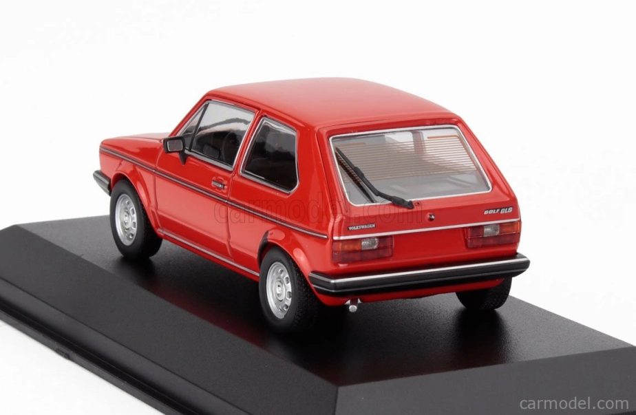 Minichamps Volkswagen Golf Mki 1980 1:43 Červená