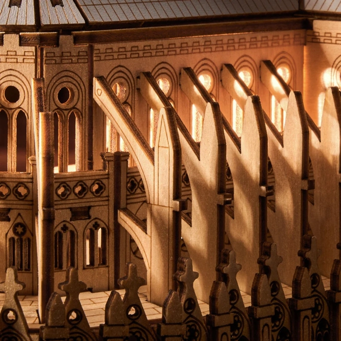 RoboTime 3D dřevěná skládačka Pařížská katedrála Notre-Dame