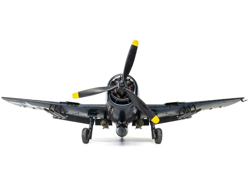 Airfix Grumman F6F5 Hellcat (1:24)