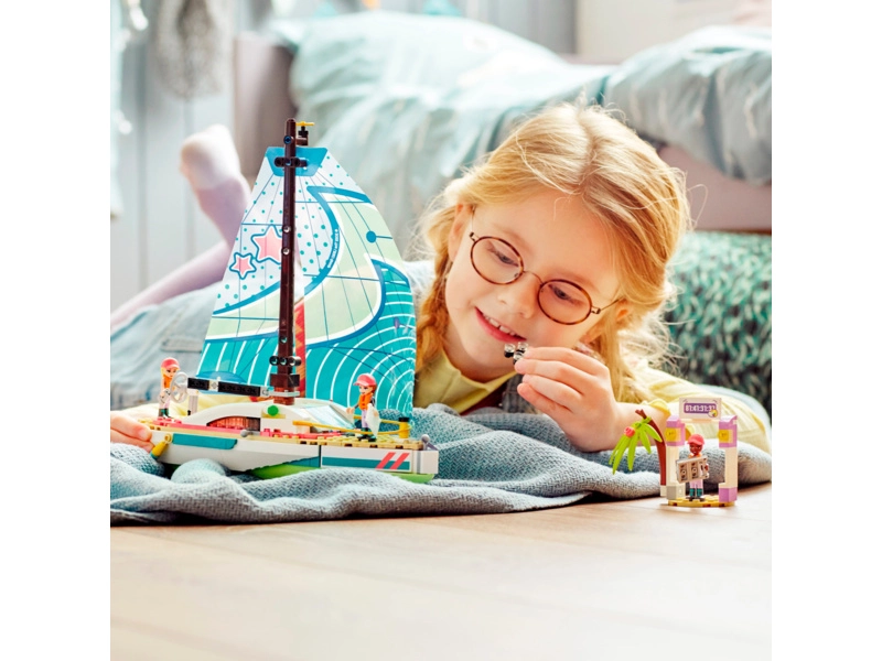 LEGO Friends - Stephanie a dobrodružstvo na plachetnici