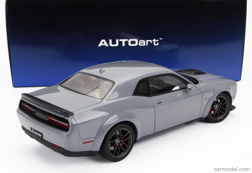 Autoart Dodge Challenger R/t Scat Pack Widebody 2022 1:18 Smok Show Grey