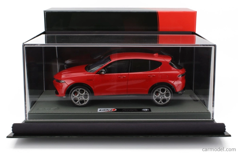 Bbr-models Alfa romeo Tonale Veloce Plug-in Hybrid 2023 - Con Vetrina - With Showcase 1:18 Rosso Alfa - Červená
